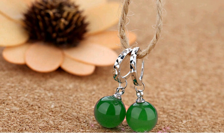 886a6536b0e2d4f8d9c269d7c6f15769
